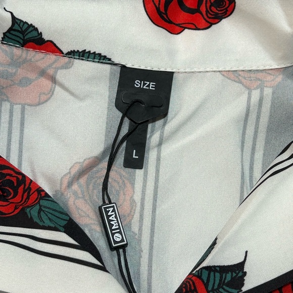 (3 for $15) Shein Hawaiian Rose ButtonDown (Men’s Large) - Picture 3 of 3
